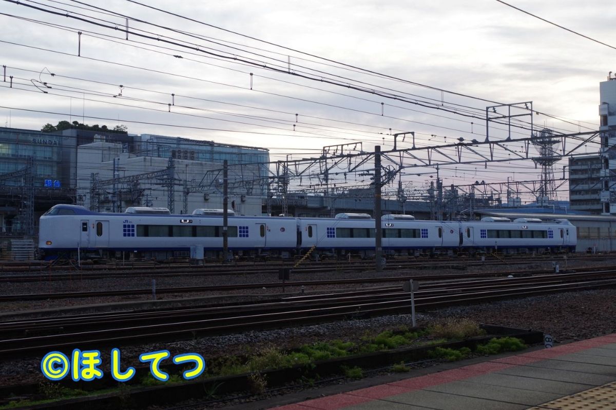 特急はるかで活躍するJR西日本271系の鉄道写真