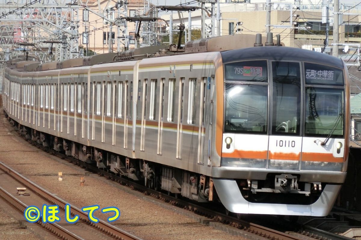 東京メトロ10000系・東急東横線多摩川駅の写真