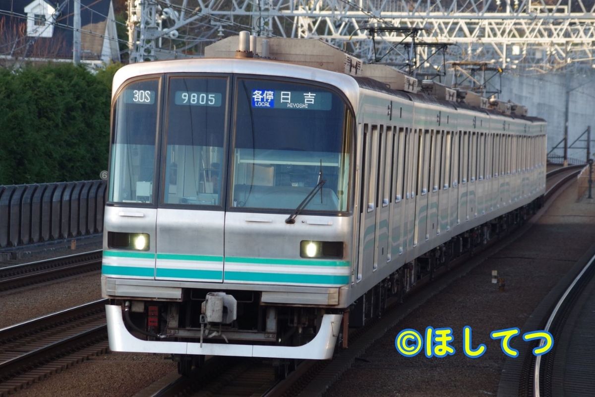 東京メトロ9000系リニューアル車・東急目黒線多摩川駅の写真