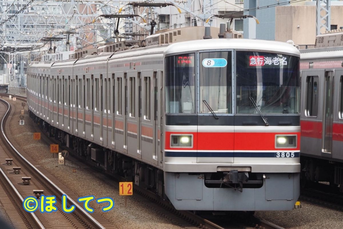 東急電鉄3000系・東急目黒線武蔵小杉駅の写真