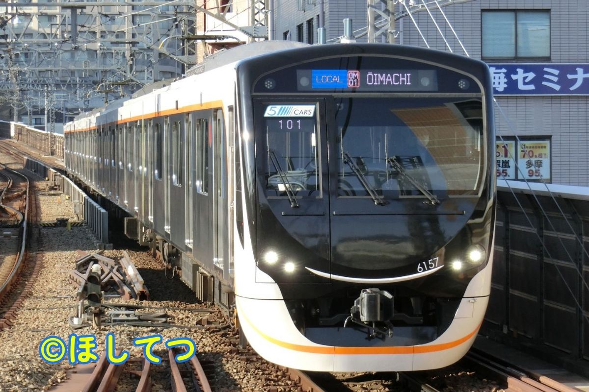 東急電鉄6020系・東急田園都市線溝の口駅の写真