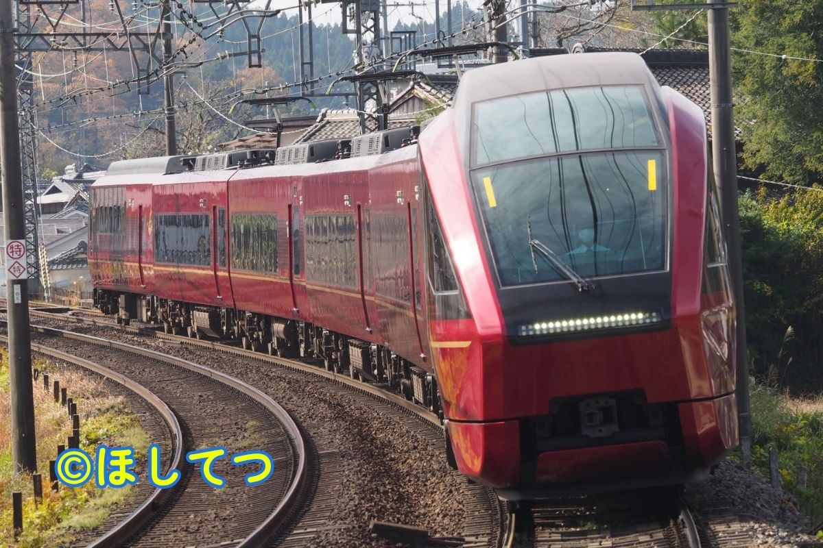 近畿日本鉄道80000系ひのとり・近鉄大阪線室生口大野駅の写真