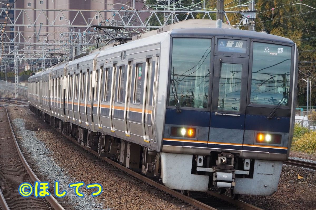 JR神戸線やJR京都線で活躍で活躍するJR西日本207系の鉄道写真