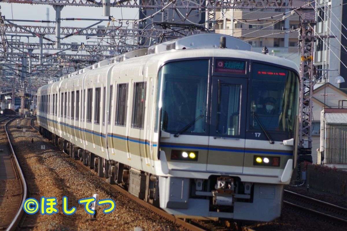 大和路線や嵯峨野線で活躍するJR西日本221系の鉄道写真