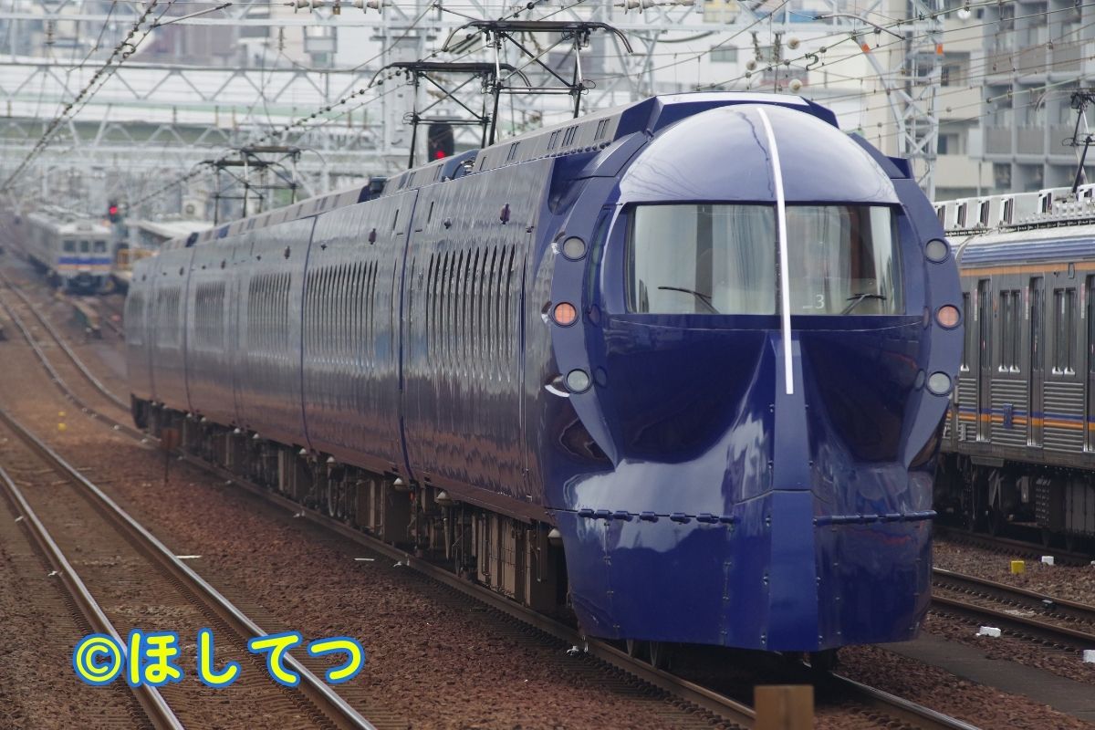 南海電気鉄道50000系ラピートの鉄道写真