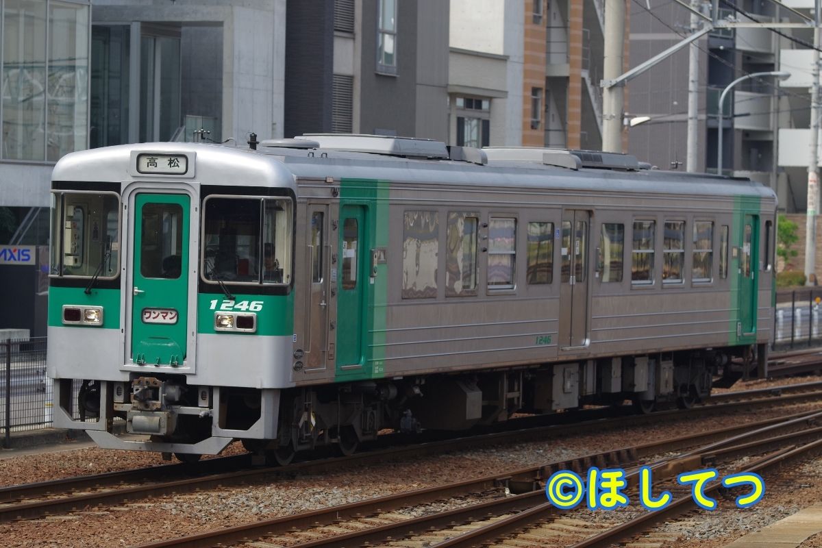 JR四国1200型の鉄道写真