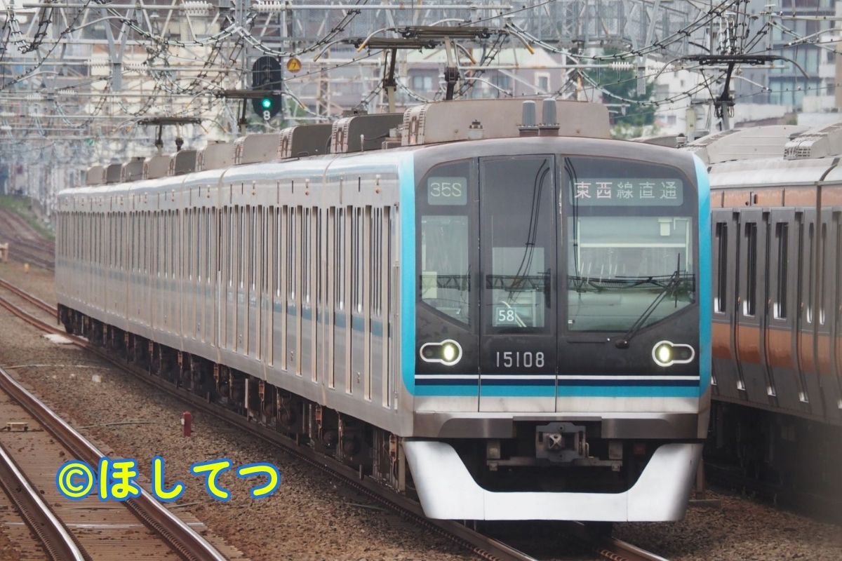 東京地下鉄15000系の鉄道写真