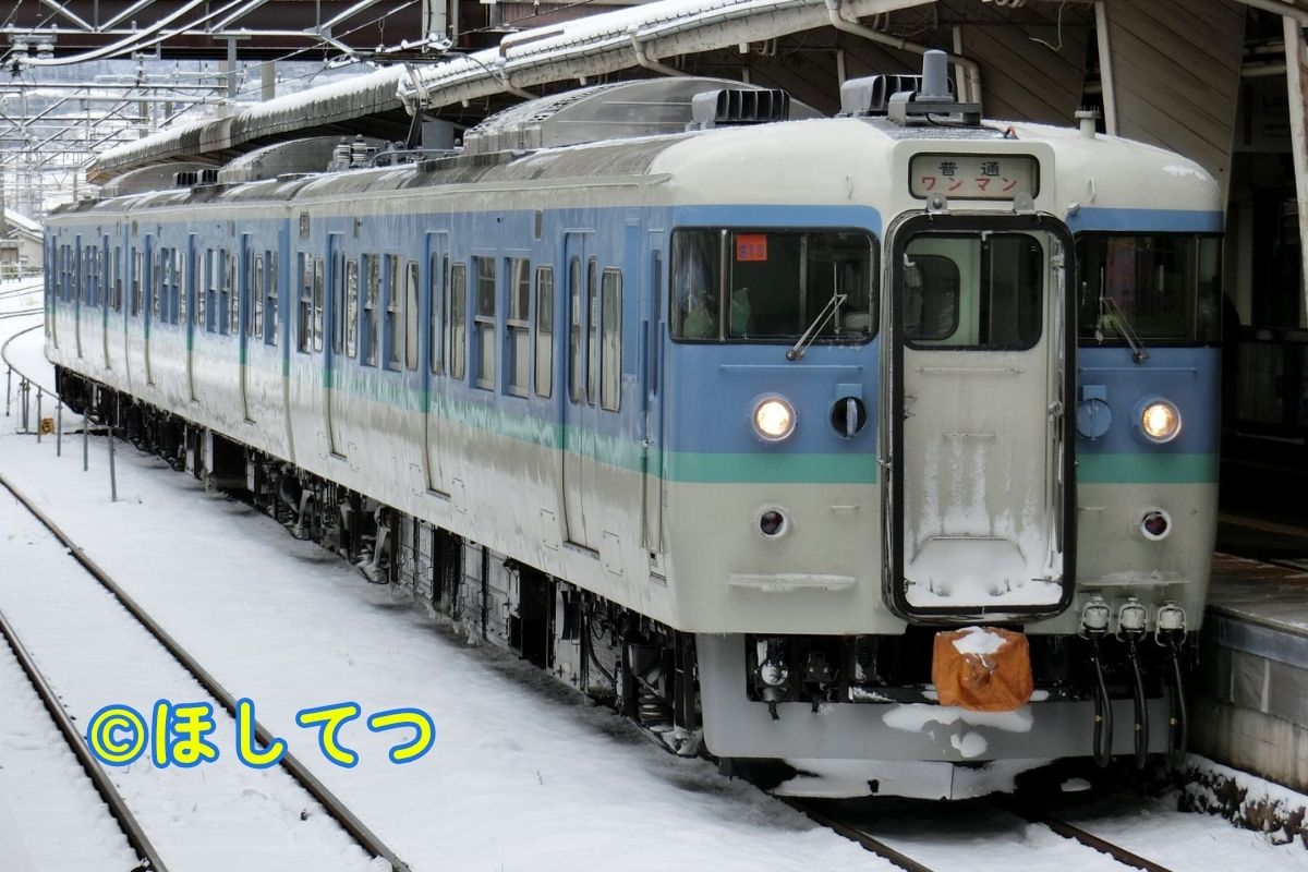 しなの鉄道115系復刻信州2代目色（新長野色）の鉄道写真