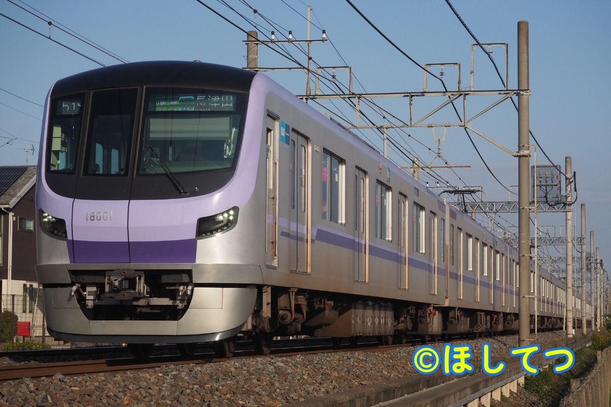 東京メトロ18000系の鉄道写真