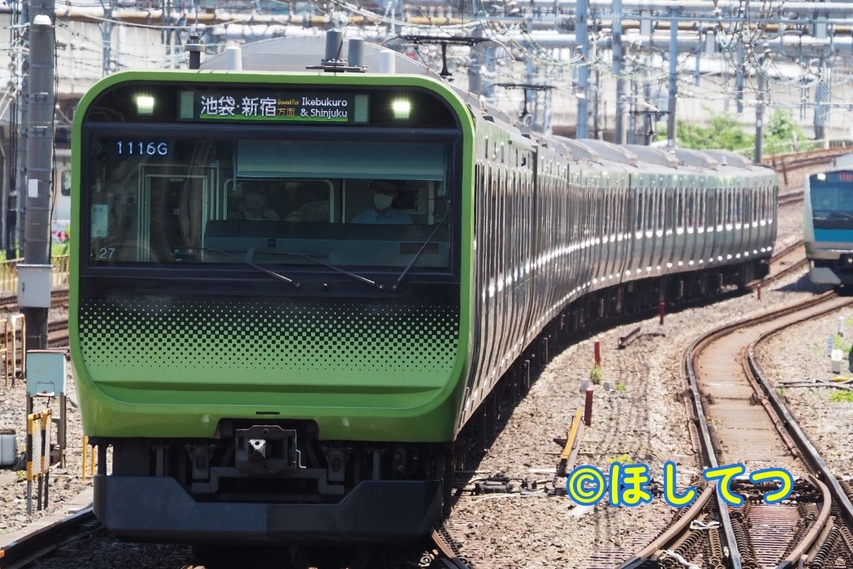 JR東日本E235系山手線の鉄道写真