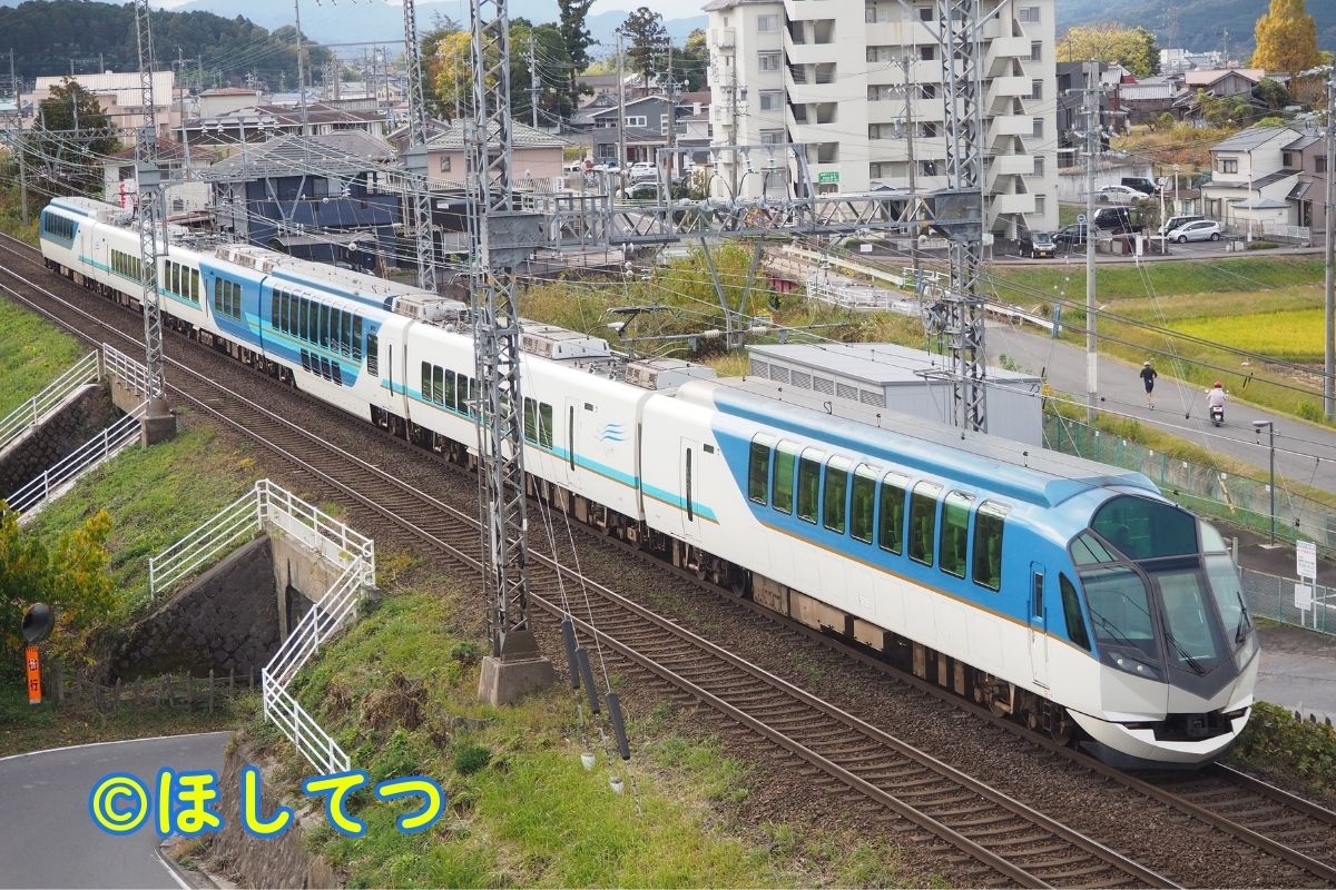 近畿日本鉄道50000系しまかぜの鉄道写真